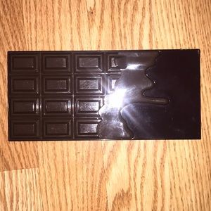 Revolution Chocolate Bar Palette